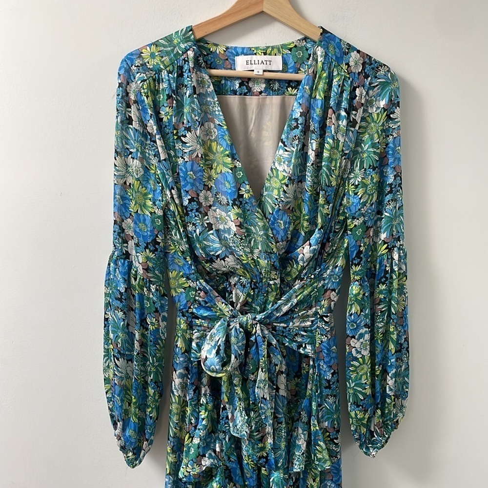 Elliatt Revolve Claude Ruffled Satin Maxi Dress Floral High Low hem Blue Small S - Picture 7 of 13